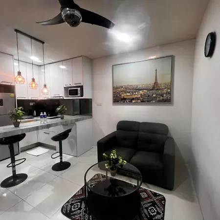 Summer Suites Klcc By Homestay Kuala Lumpur Luaran gambar